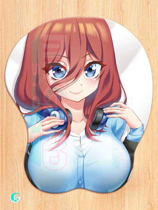 Miku Nakano 3D Mouse pad with Gel Wrist rest